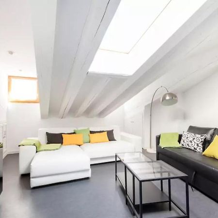 Cute Apartment In The Heart Of Madrid Bagian luar foto