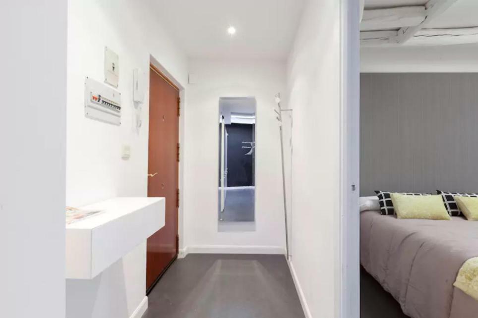 Cute Apartment In The Heart Of Madrid Bagian luar foto